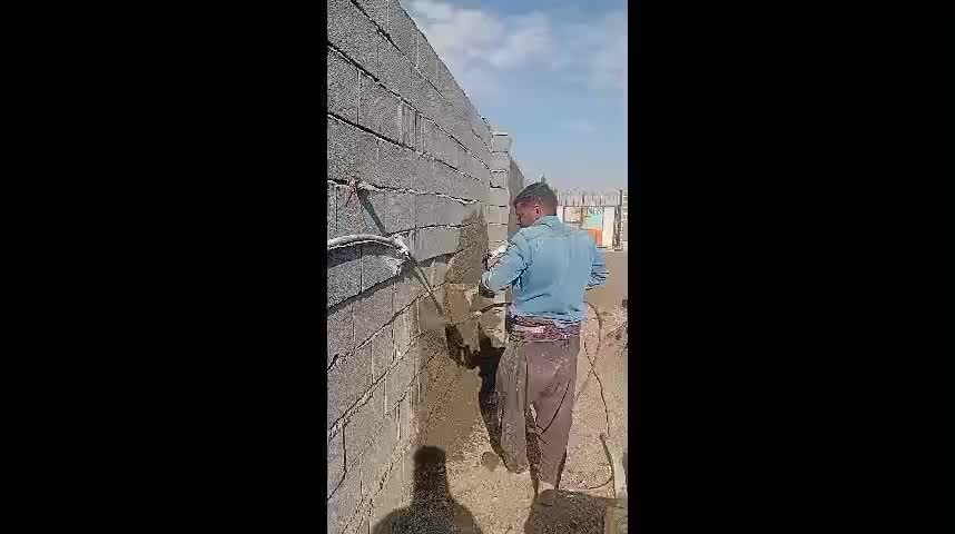 سیمان کاری  با دستگاه وطراحی دلخواه شما|خدمات پیشه و مهارت|مشهد, چهارچشمه|دیوار