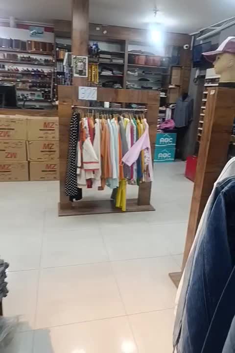 رگال چوبی لباس و چوب کار|فروشگاه و مغازه|اهواز, کوی باهنر|دیوار