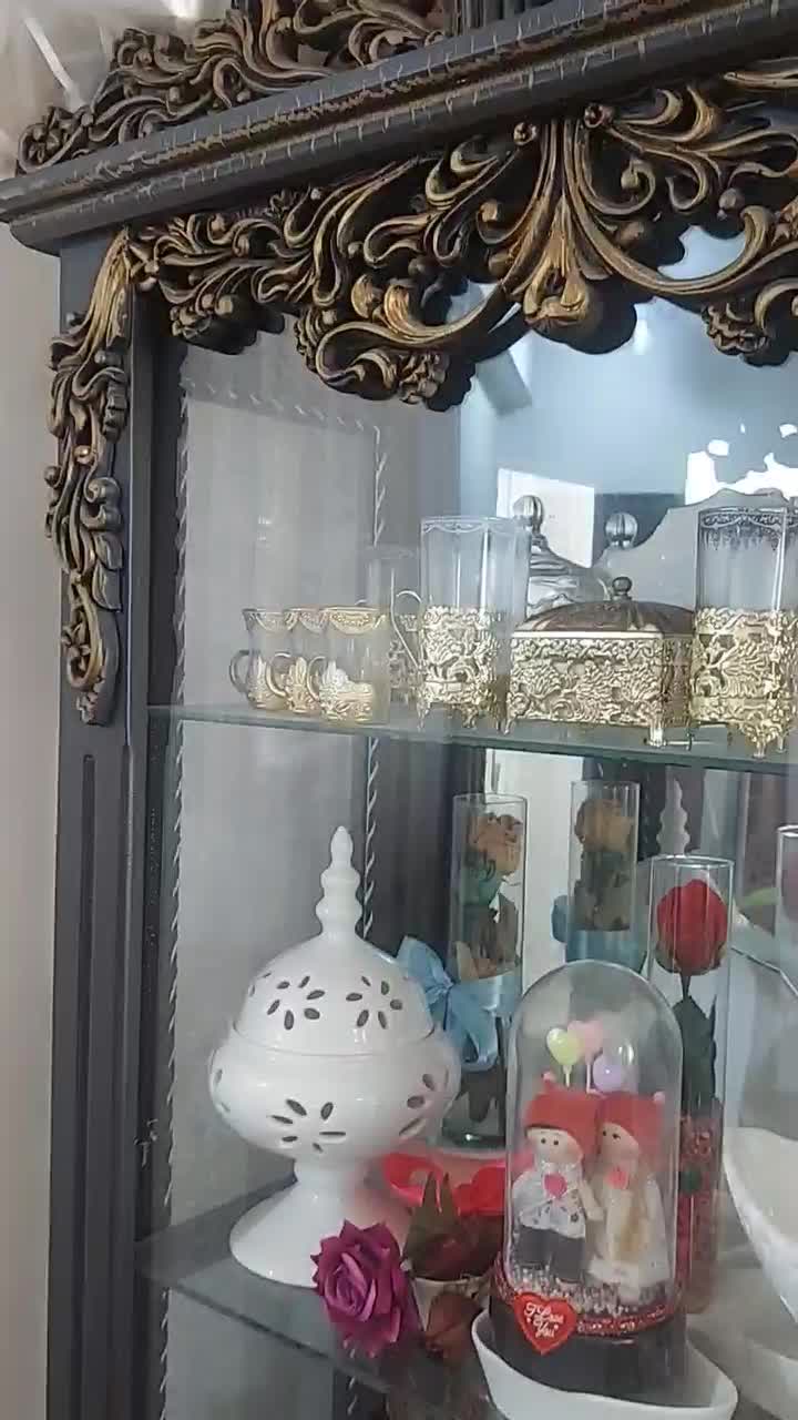 بوفه سالم وتمیز  (بدون وسایل داخلش)|بوفه، ویترین، کنسول|سنگر, |دیوار