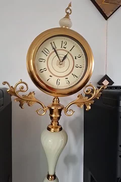 ساعت ایستاده فلزی مدرن|ساعت دیواری و تزئینی|آزادشهر, |دیوار