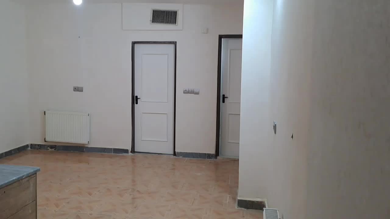 فروش فوری منزل مسکونی طبقه همکف b8|فروش آپارتمان|فولادشهر, B8|دیوار