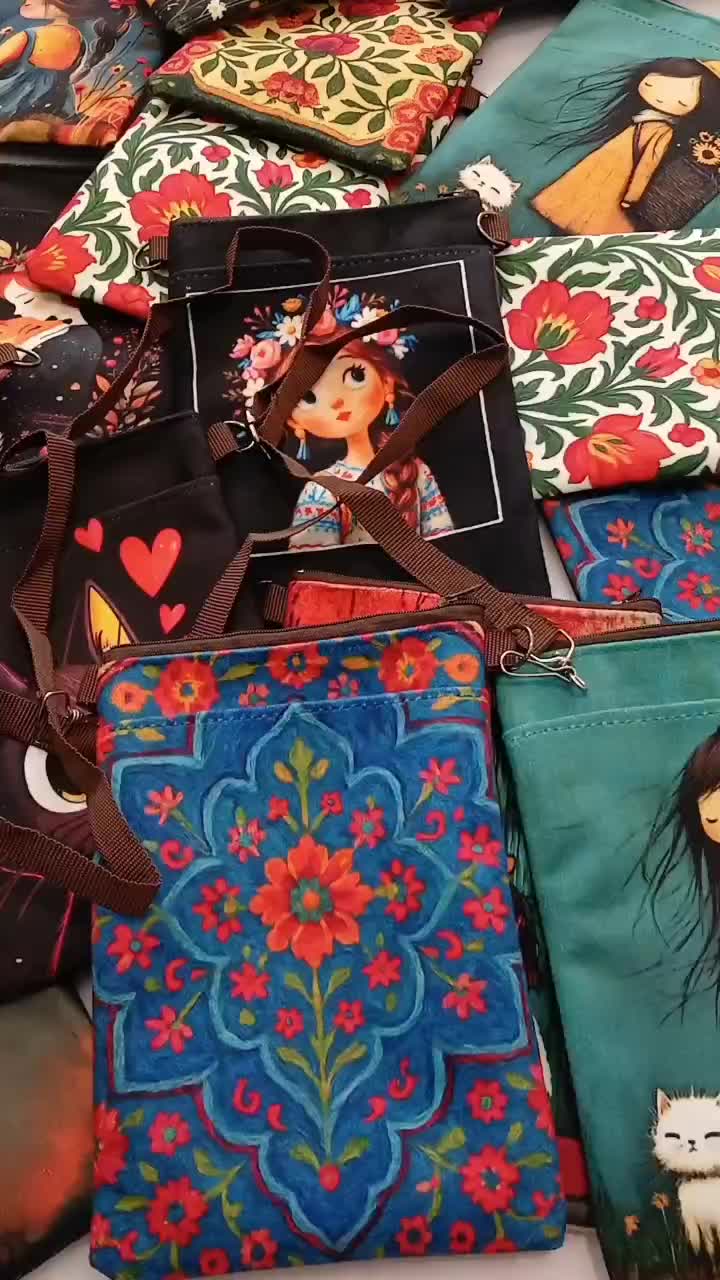 کیف پاسپورتی فانتزی زیبا|کیف، کفش، کمربند|شیراز, زرهی|دیوار