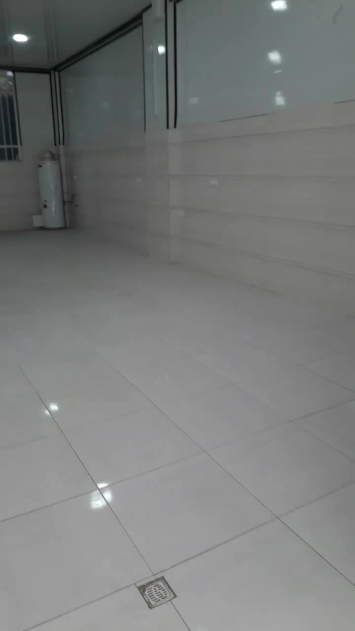 یک مغازه به وسعت ۱۲۰متر به کرایه داده|اجارهٔ مغازه و غرفه|سلماس, |دیوار