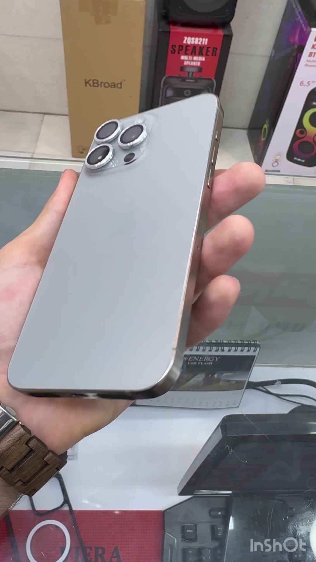 آیفون 15pro max در حد نو 256گیگ|موبایل|اهواز, طالقانی|دیوار