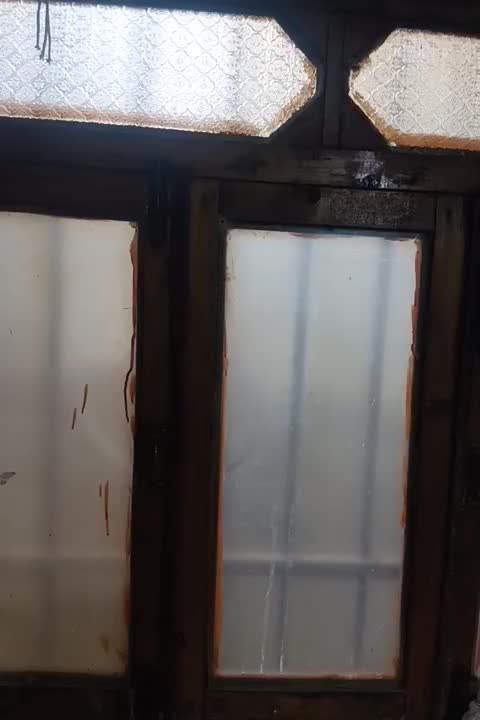 پنجره چوبی چوبی نراد|مصالح و تجهیزات ساختمان|گوراب زرمیخ, |دیوار