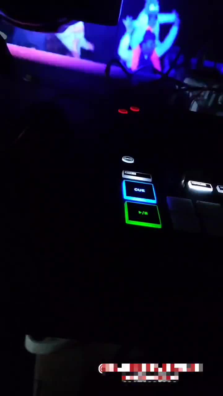 دی جی/ DJ Hossein Golaleh|خدمات پذیرایی، مراسم|شاهین‌شهر, نبوت|دیوار