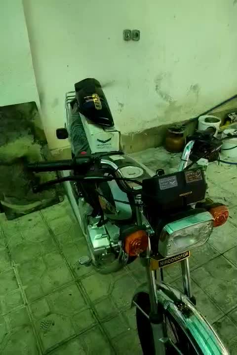 موتور احسان خشک ۱۴۰۳ خوابیده|موتورسیکلت|شیراز, زیباشهر|دیوار