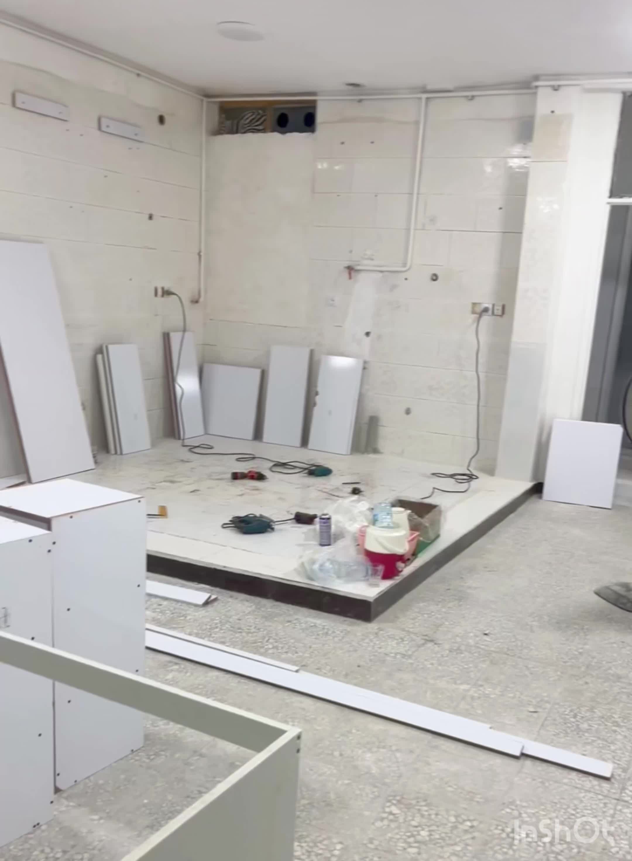 ساخت نصب وتعمیر جابه جای کمد دیواری کابینت|خدمات پیشه و مهارت|آبادان, |دیوار