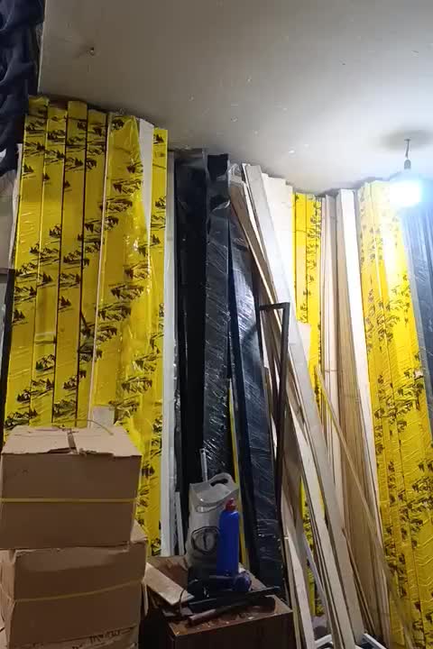 رگال لباس استند بالا چوب|فروشگاه و مغازه|اصفهان, سنبلستان|دیوار