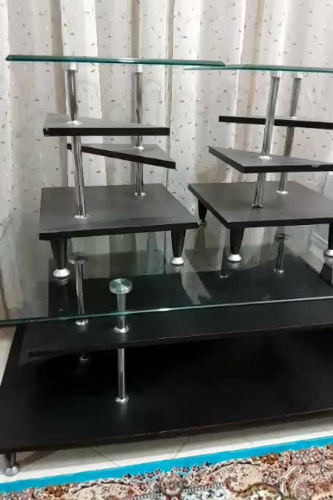 جلو مبلی و دو عدد عسلی شیشه ای|مبلمان خانگی و میز عسلی|فردیس, فردیس|دیوار