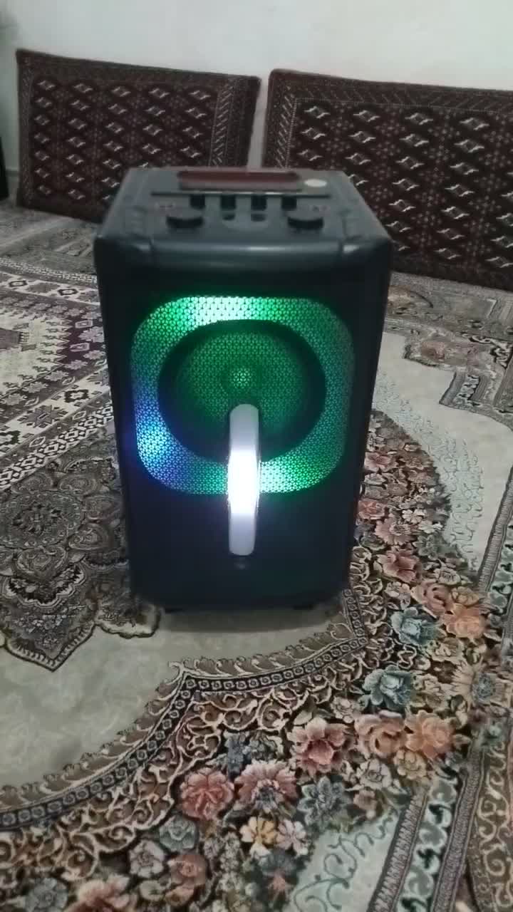 اسپیکر ایوا در حد نو با میکروفن سالم|سیستم صوتی خانگی|رشت, جانبازان|دیوار