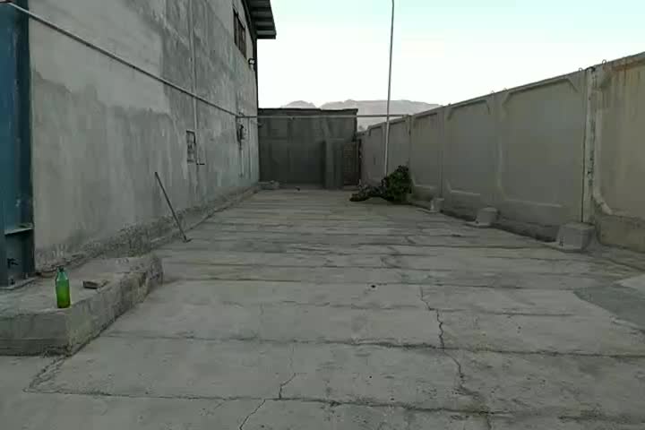 اجاره محوطه انباری وسوله صنعتی،کرمانشاه،جاده سنندج|اجارهٔ دفتر صنعتی، کشاورزی، تجاری|کرمانشاه, |دیوار