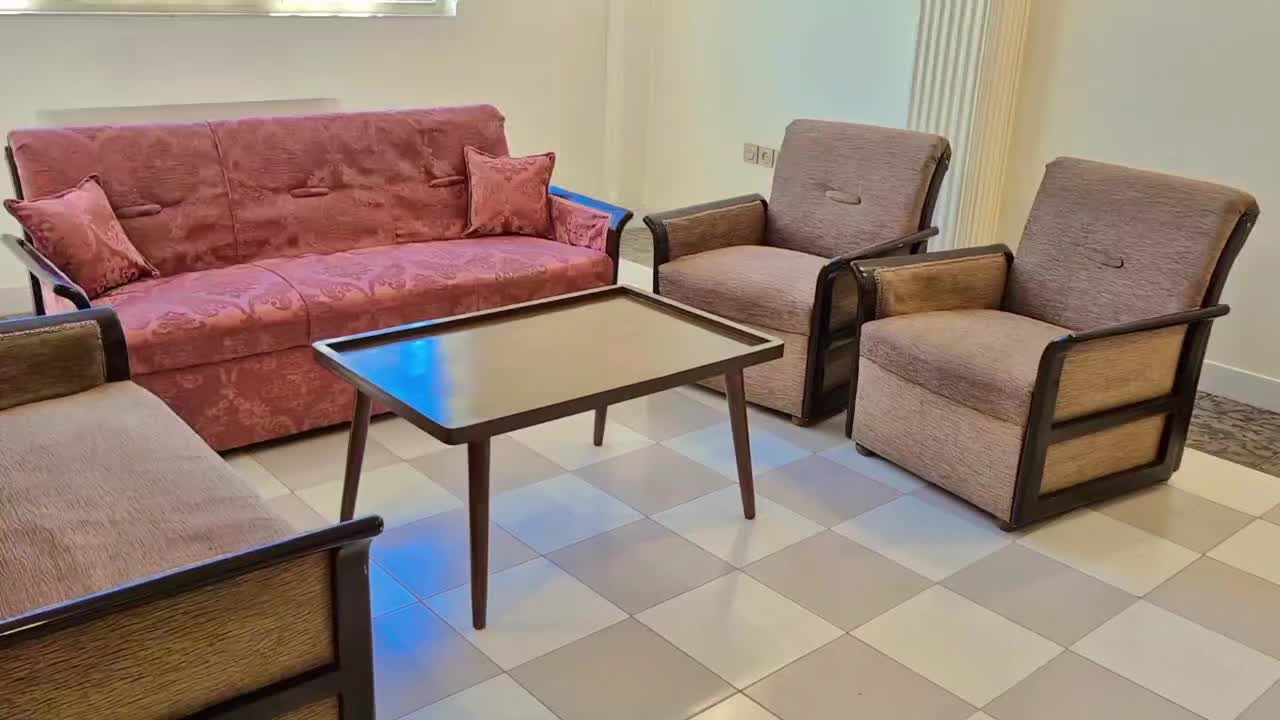 مبل راحتی هفت نفره چوبی کلاسیک|مبلمان خانگی و میز عسلی|تهران, ولنجک|دیوار