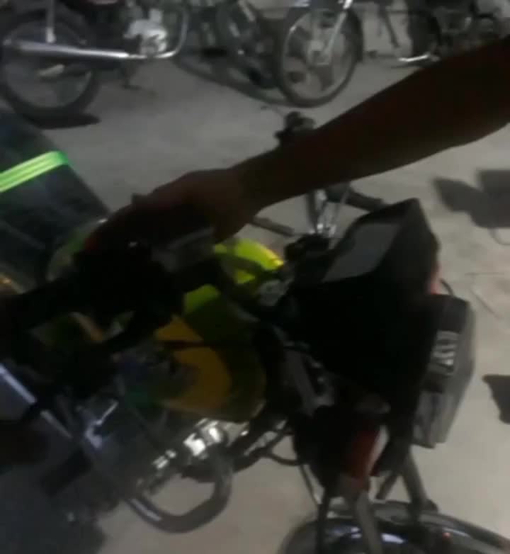 هوندا200 150 125|قطعات یدکی و لوازم جانبی|رشت, دباغیان|دیوار