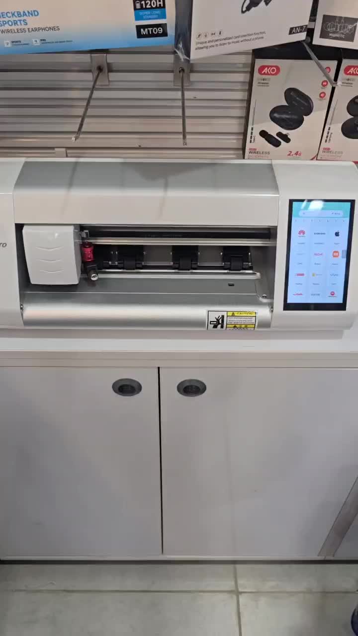 گلس هیدروژل نسل جدید گلس با دستگاه برش دقیق|لوازم جانبی موبایل و تبلت|یزد, |دیوار