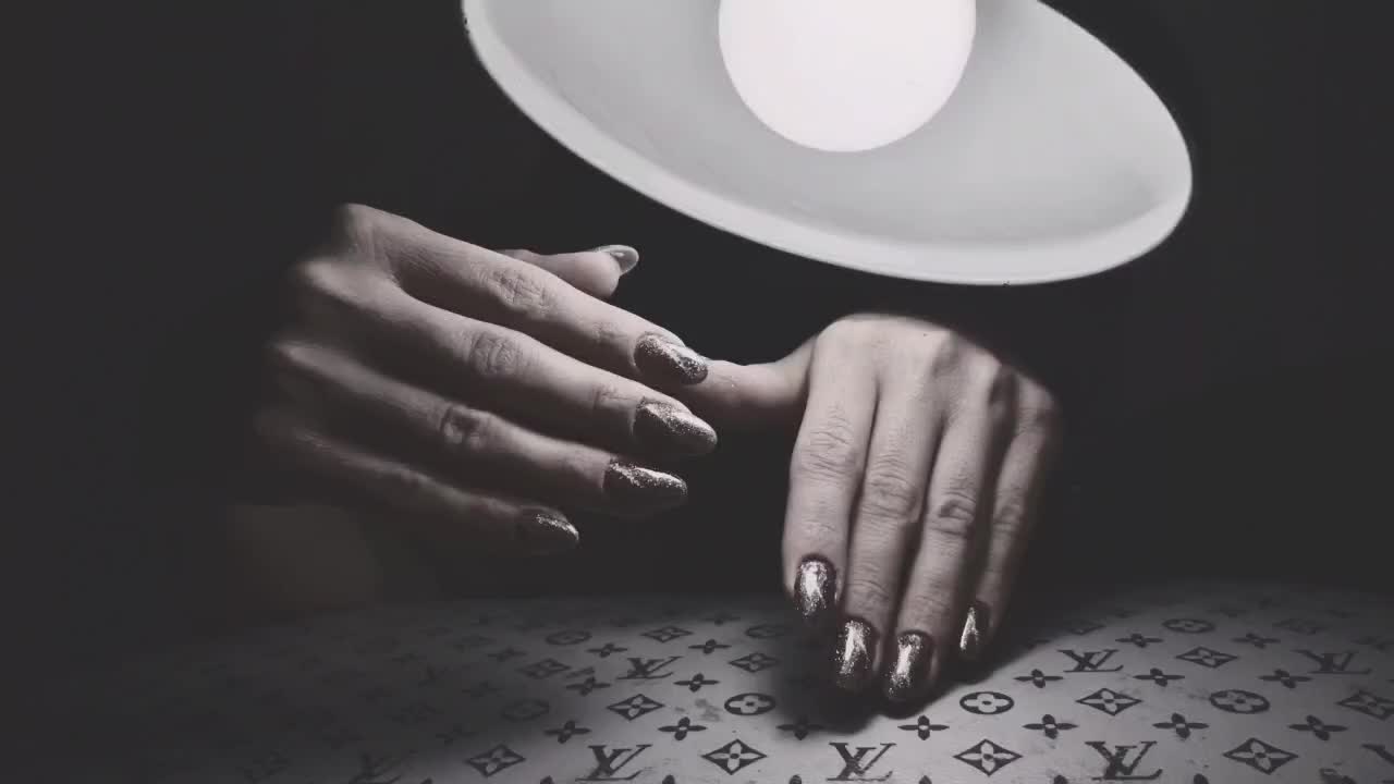 کاشت ناخن ۲۶۰ت|خدمات آرایشگری و زیبایی|شهرکرد, |دیوار