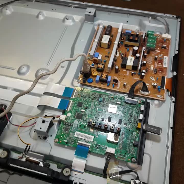 تعمیرات تلویزیون و اسپیکر|خدمات پیشه و مهارت|سبزوار, امیر کبیر|دیوار