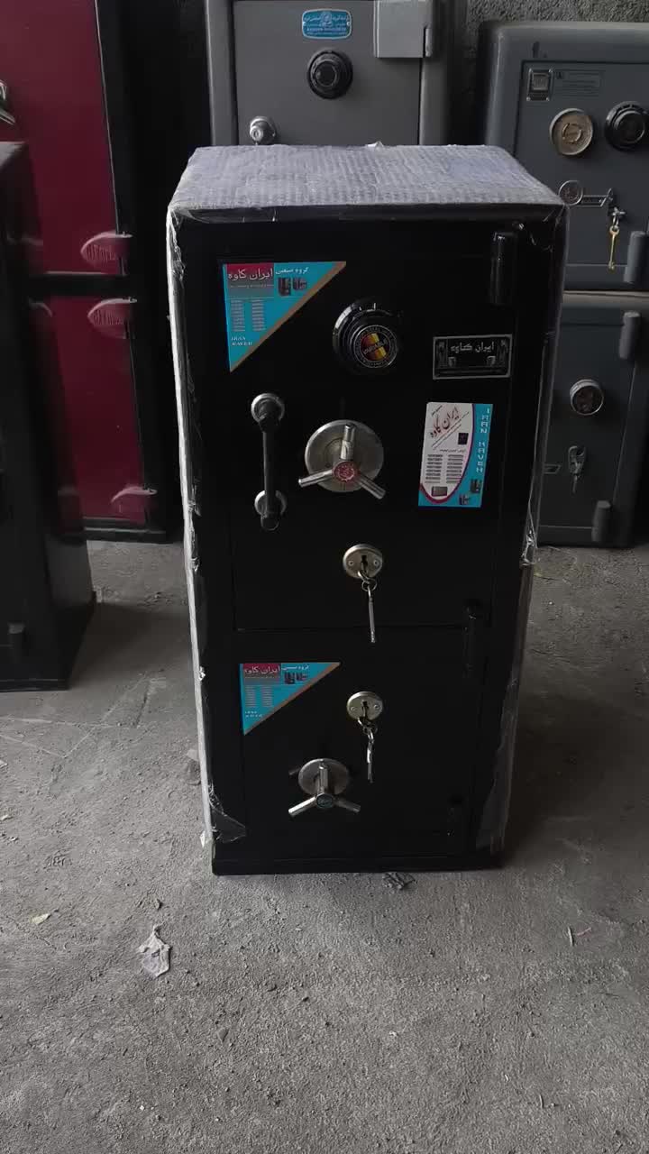گاوصندوق100سانتی رمزدار کارکرده خیلی تمیزگاو صندوق|ابزارآلات|تهران, شهرک آزادی|دیوار