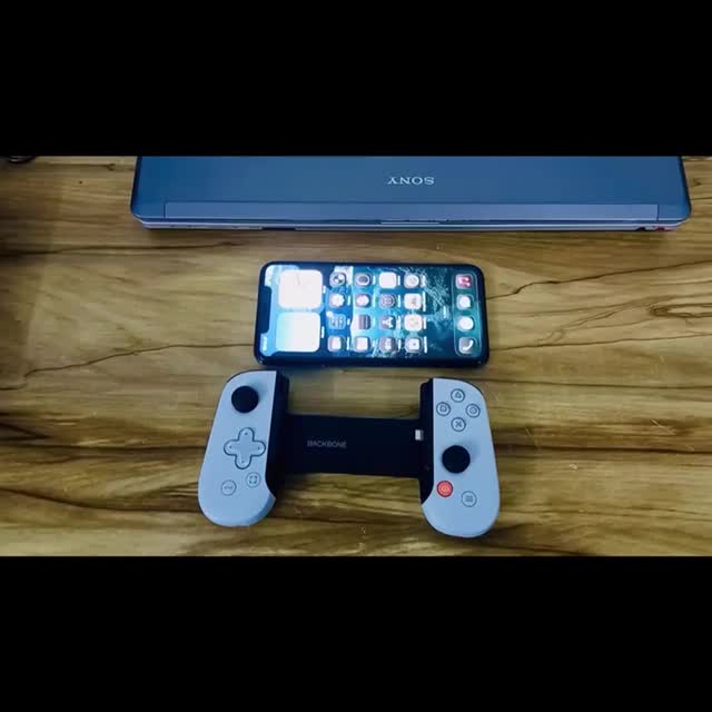 دسته backbone PlayStation مخصوص آیفون|کنسول، بازی ویدئویی و آنلاین|یزد, |دیوار