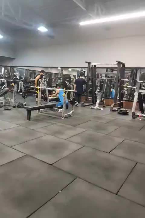 منشی و بوفه دار باشگاه|استخدام اداری و مدیریت|قم, پامنار|دیوار