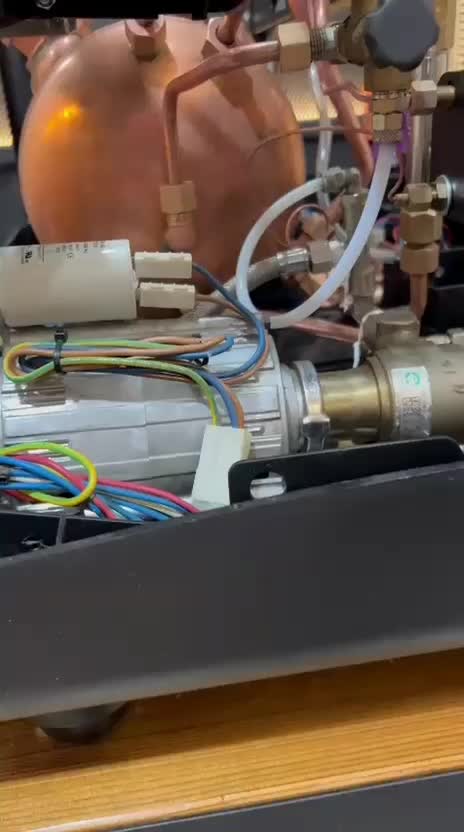 اسپرسوساز صنعتی اروپایی/ایتالیا/گارانتی و پشتیبانی|کافیشاپ و رستوران|بجنورد, |دیوار