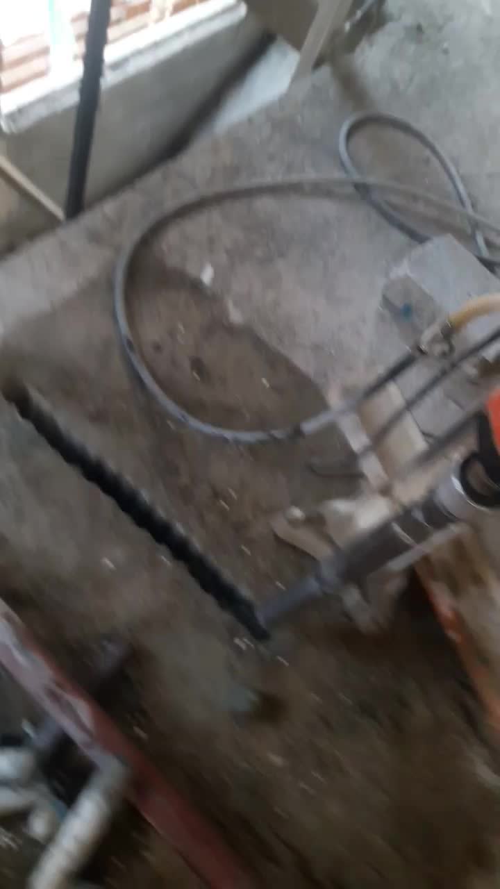 کرگیری.برش.سوراخ کاری بتن کاشت بولت ومیلگرد.تخریب|خدمات پیشه و مهارت|فردیس, فردیس|دیوار