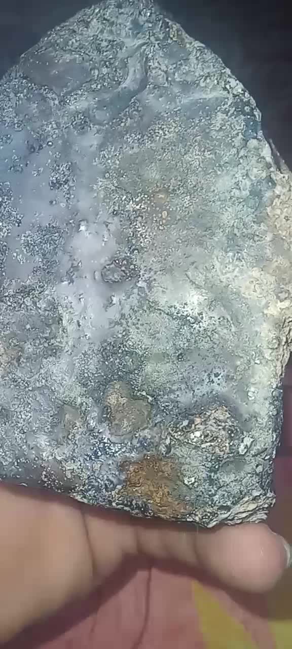 شهاب سنگ قمری|کلکسیون اشیاء عتیقه|شیراز, کوشک میدان|دیوار