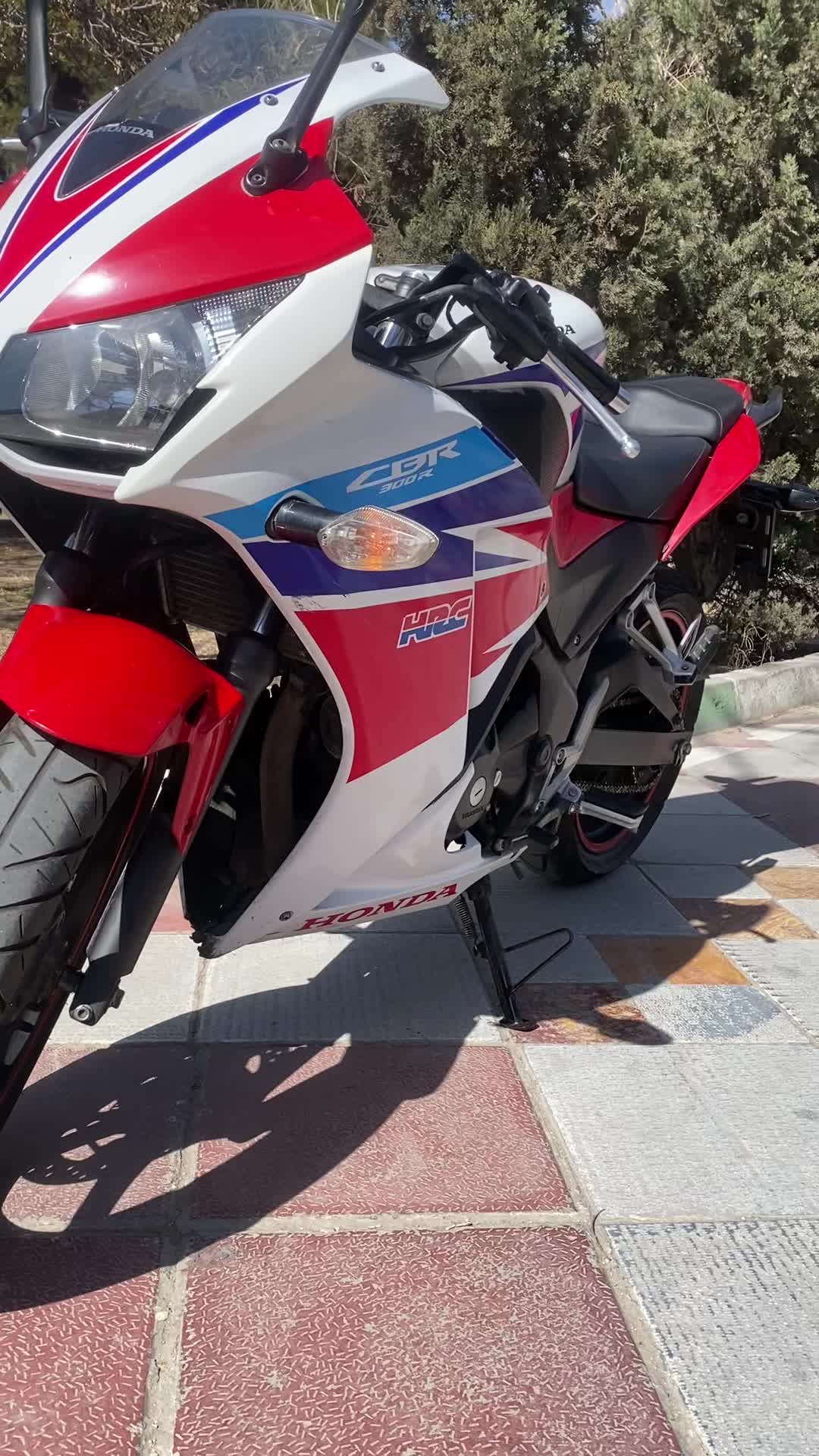 cbr 300 هندا|موتورسیکلت|تهران, علی‌آباد|دیوار