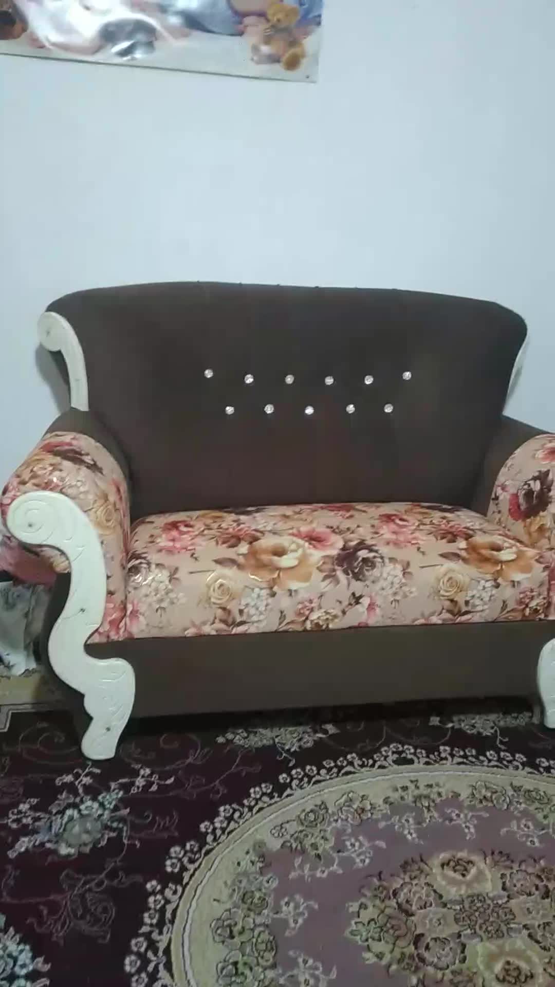 مبل ۷نفره|مبلمان خانگی و میز عسلی|رشت, جماران|دیوار