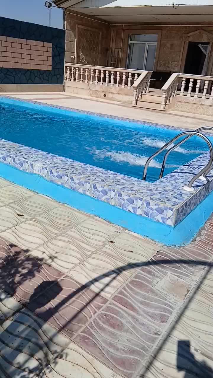 اجاره روزانه/هفتگی/ماهانه ویلا باغ استخر دار|اجارهٔ کوتاه‌مدت ویلا و باغ|کرمانشاه, |دیوار