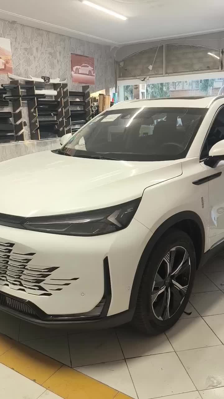 شیشه دودی سرامیکی|خدمات موتور و ماشین|قم, زنبیل آباد|دیوار