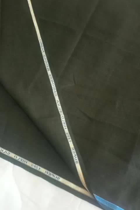 یک قواره شلواری|لباس|کلاله, |دیوار