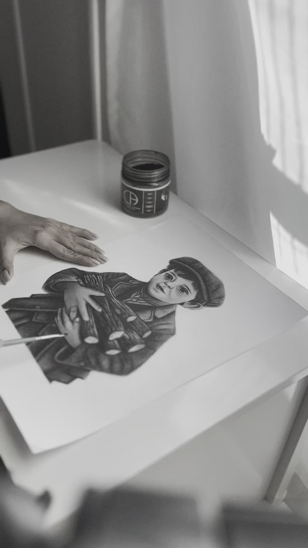 طراحی چهره سیاه‌قلم حرفه‌ای هدیه‌ای خاص و ماندگار|تابلو، نقاشی، عکس|کاشان, فاز ۱ ناجی آباد|دیوار