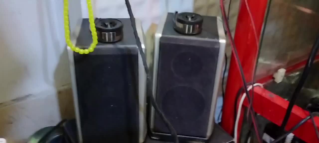 ۲عددباند کامپیوتر سالم|سیستم صوتی خانگی|نیر (اردبیل), |دیوار