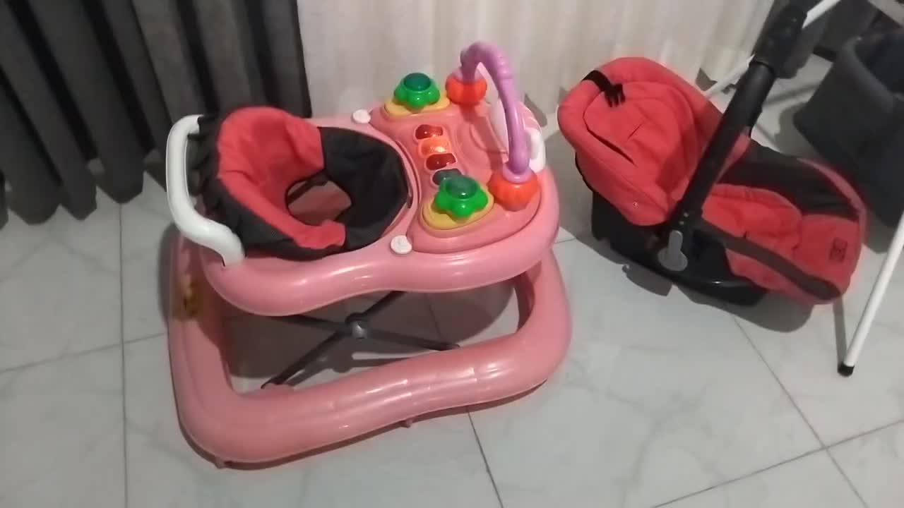 لوازم نوزاد بچه کریر کالسکه گهواره روروئک|اسباب و اثاث بچه|کرج, کمالشهر|دیوار