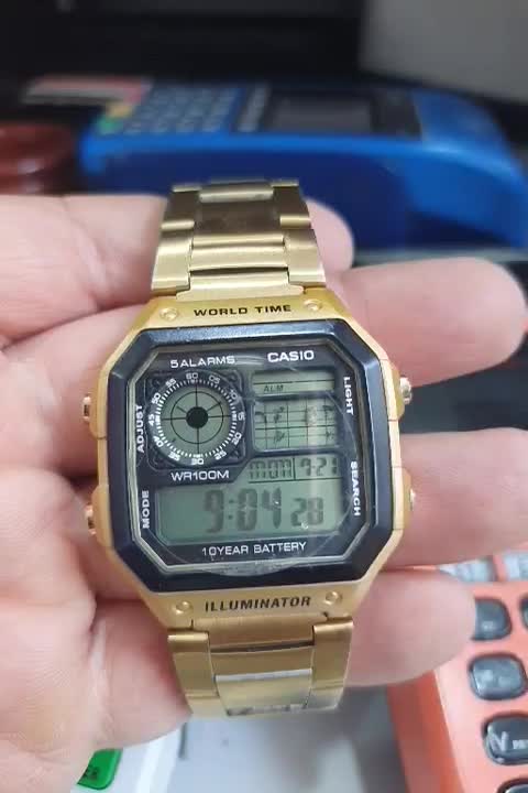 یک ساعت کاسیو بفروش میرسد|ساعت|مشهد, بالا خیابان|دیوار