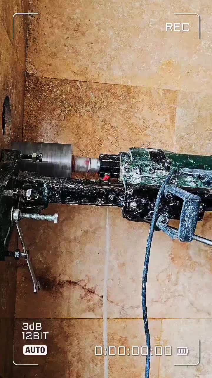 سوراخکاری بتنکنی کرگیری با دستگاه پیشرفته بیصدا|خدمات پیشه و مهارت|تبریز, |دیوار