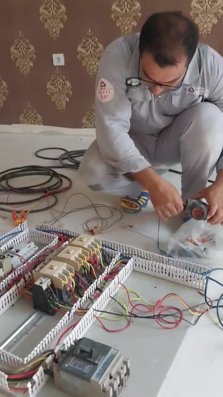 برقکاری و لولهکشی آب و فاضلاب|خدمات پیشه و مهارت|دهلران, |دیوار