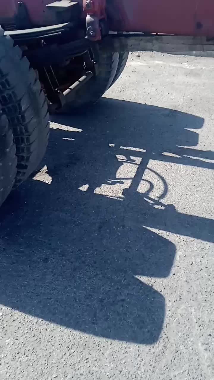 بنزتک جرثقیل|خودرو سنگین|اصفهان, نقش جهان|دیوار