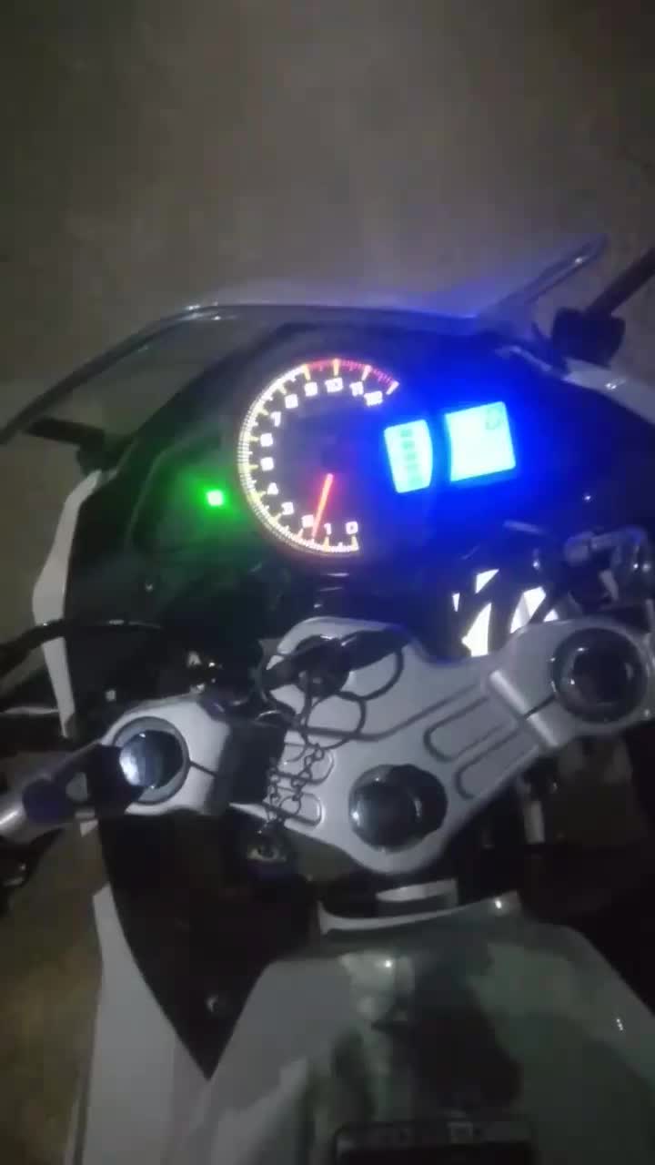 موتور مگلی ۲۰۰|موتورسیکلت|رشت, یخسازی|دیوار