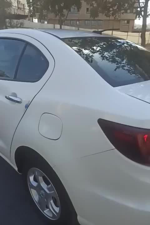 شاهینG مدل403 سفید سانرف|خودرو سواری و وانت|قم, انسجام|دیوار