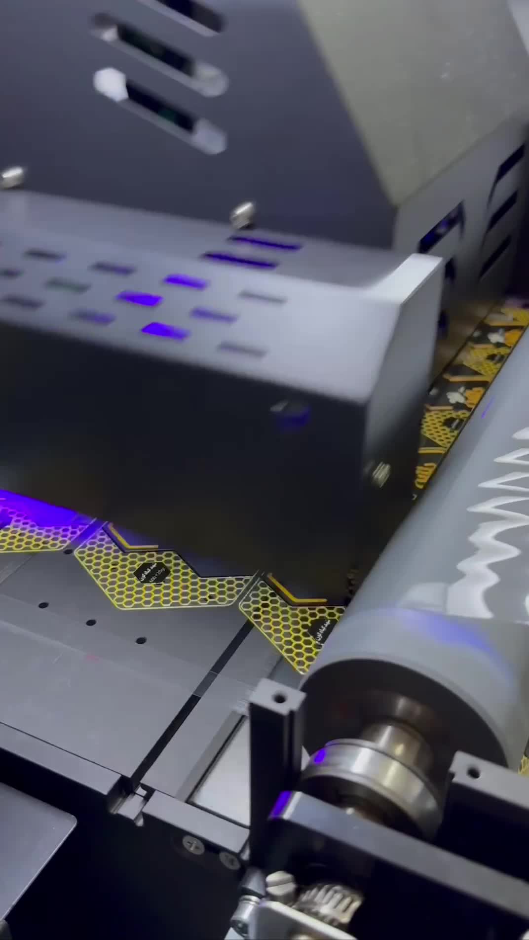 چاپ UVDTF و DTF|خدمات پیشه و مهارت|اصفهان, ملک|دیوار