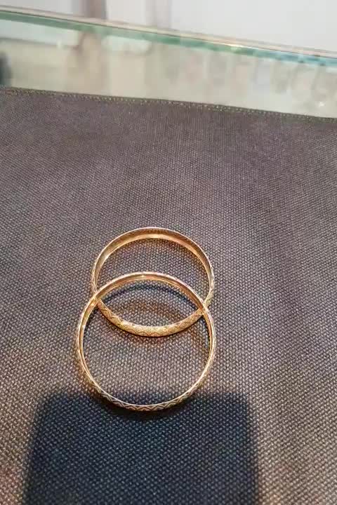 طلا دست دوم|جواهرات|کاشان, میدان کهنه|دیوار