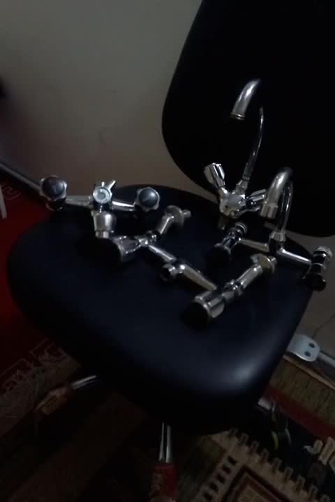 چهار عدد شیر در حد نو جنس آلیاژ برنج|لوازم سرویس بهداشتی|تهران, علم و صنعت|دیوار