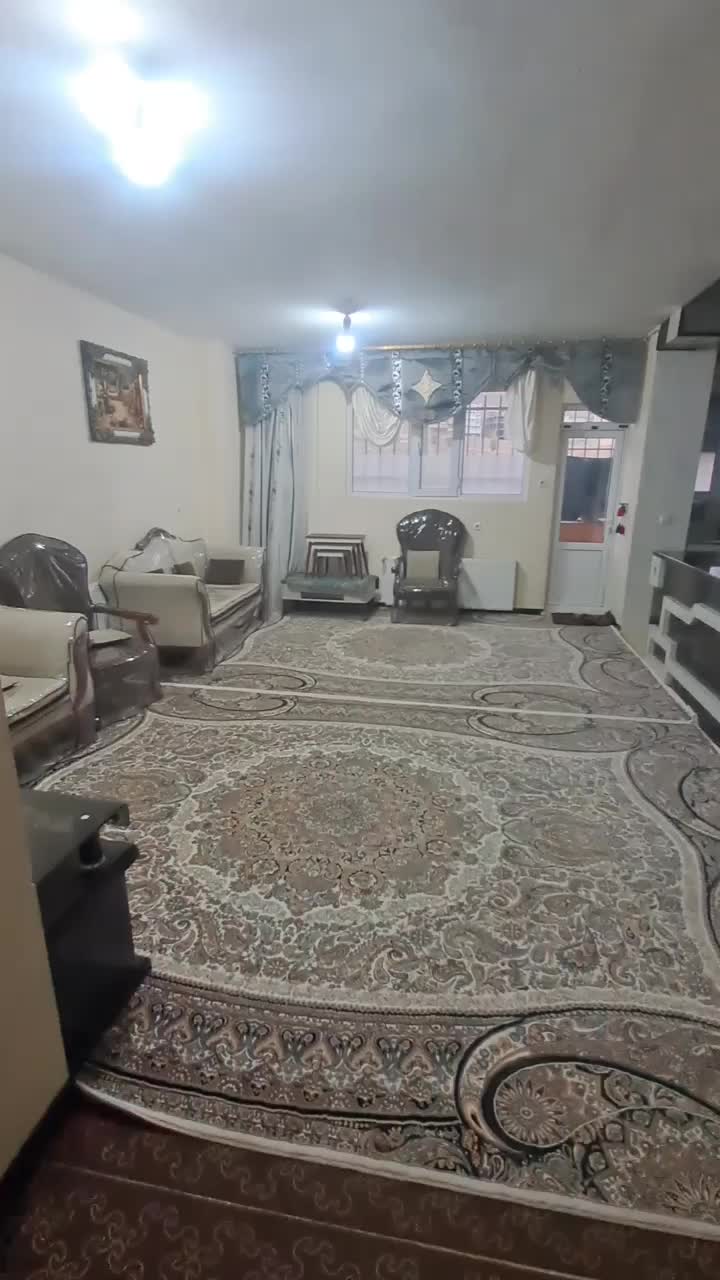 واحد غرق در نور/طبقه 3|فروش آپارتمان|شهرکرد, |دیوار