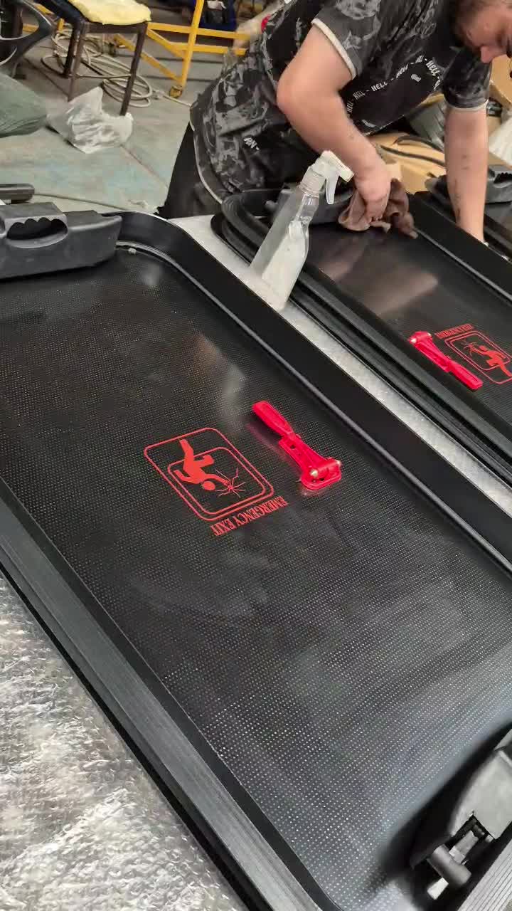 قطعات بدنه و داخلی اتوبوس مستقیم از تولیدکننده|قطعات یدکی و لوازم جانبی|گرمسار, |دیوار