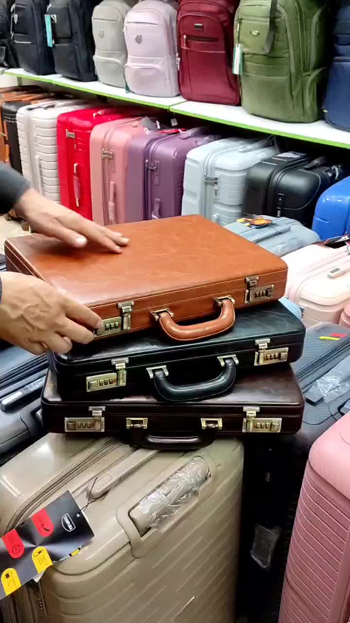 کیف چمدان سامسونت چرمی مدل اداری مهندسی هدیه تولد|کیف، کفش، کمربند|شیراز, اصلاح‌نژاد|دیوار