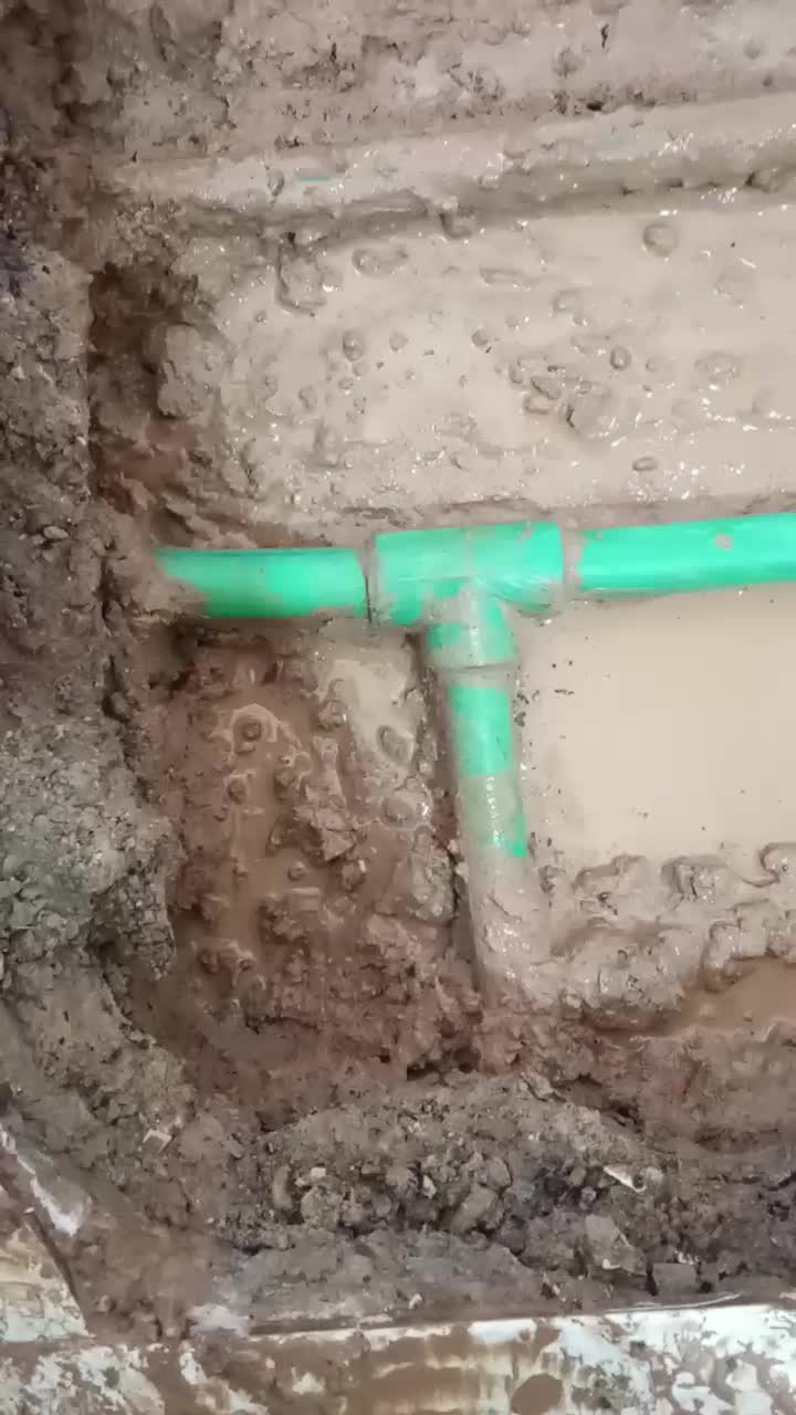 تعمیرات لوله کشی نشت یابی لوله بازکنی|خدمات پیشه و مهارت|خمینیشهر, |دیوار