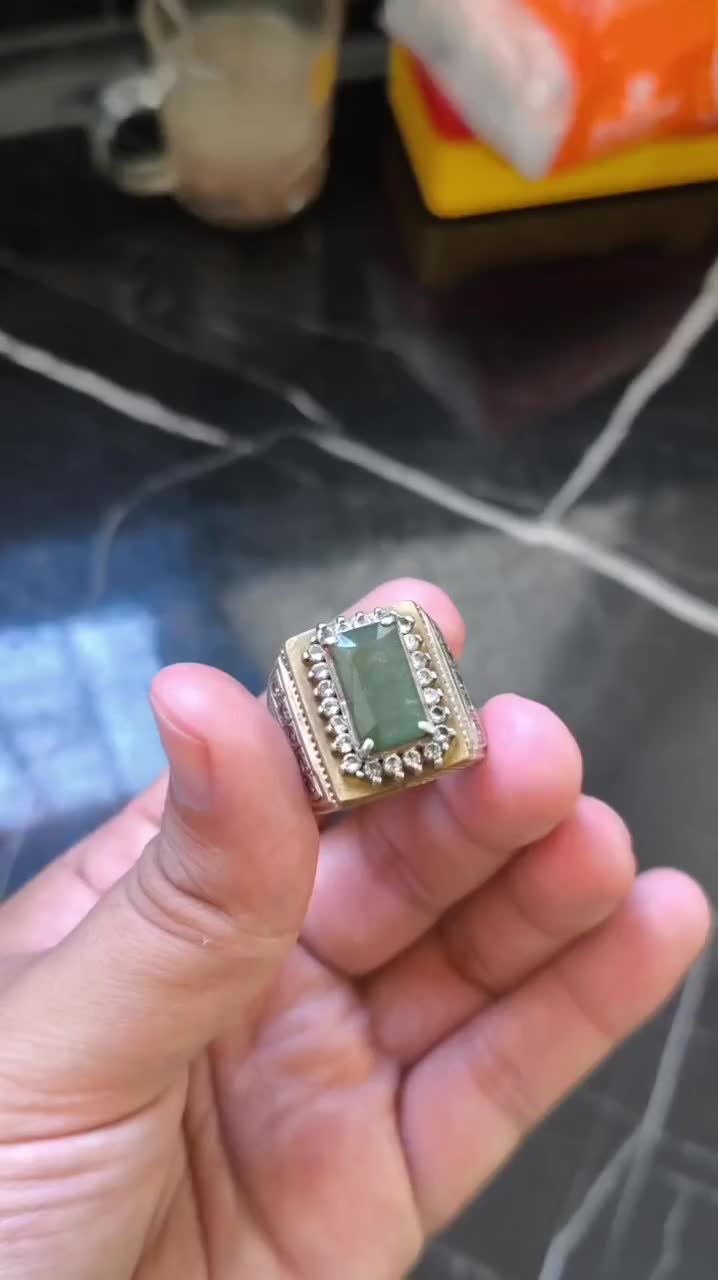 انگشتر زمرد حوالی پنجشیر افغان افغانستان|جواهرات|مشهد, فاطمیه|دیوار