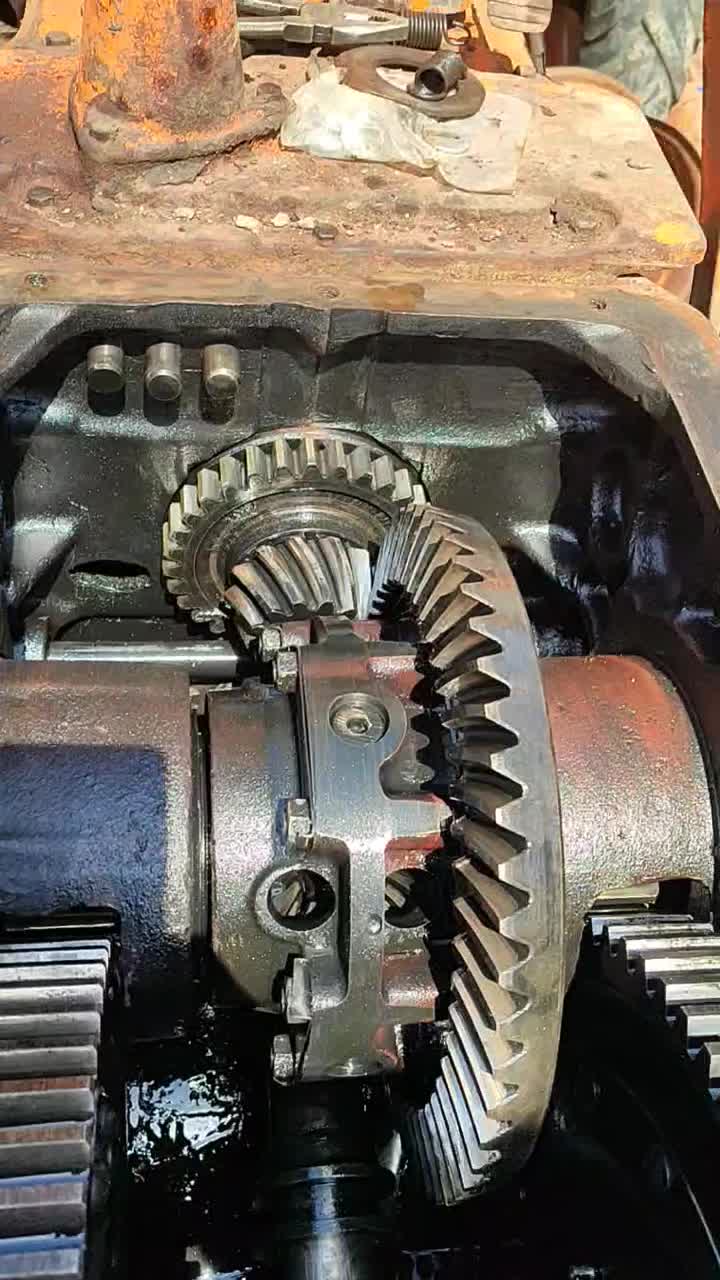 تراکتور رومانی خریدوفروش کلیه لوازم|قطعات یدکی و لوازم جانبی|ناغان, |دیوار